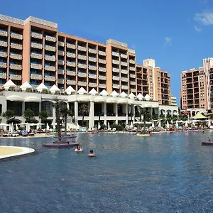  Apartment Royal