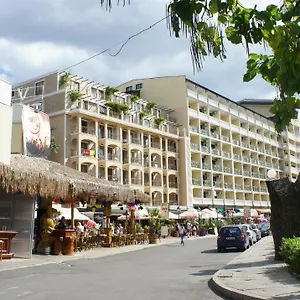  Apartment Miramar Front Self Catering